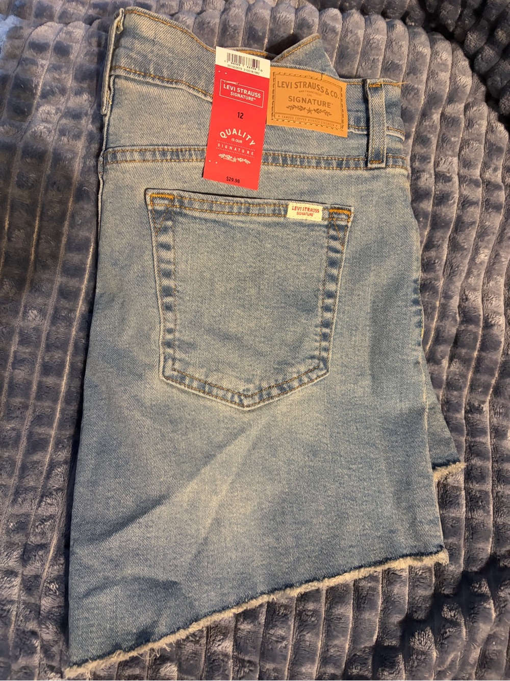 Levi's Light Wash NWT Women's Denim Shorts